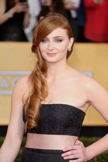 sophie turner boobs|Sophie Turners Height, Weight, and Body Measurements ...